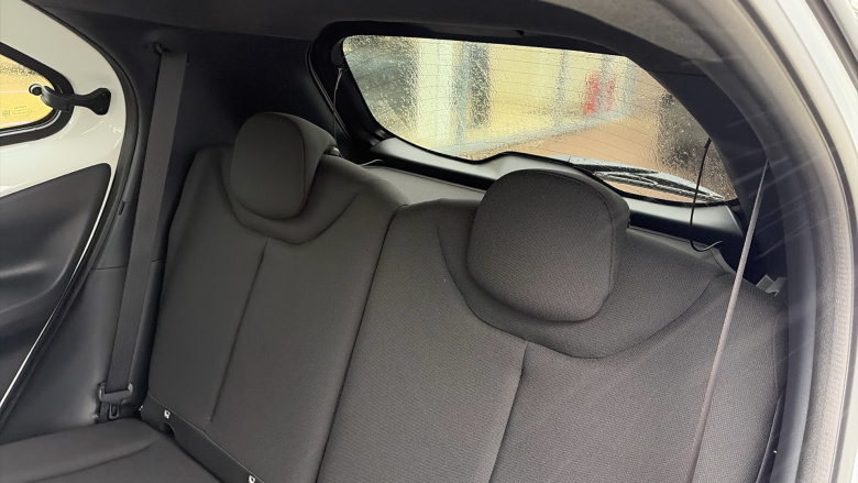 Toyota Aygo X 1.0 VVT-i Edge 5dr Petrol Hatchback